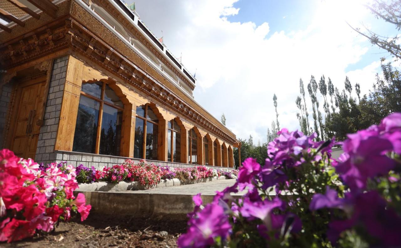 Hotel The Grand Khasdan Leh Exterior foto