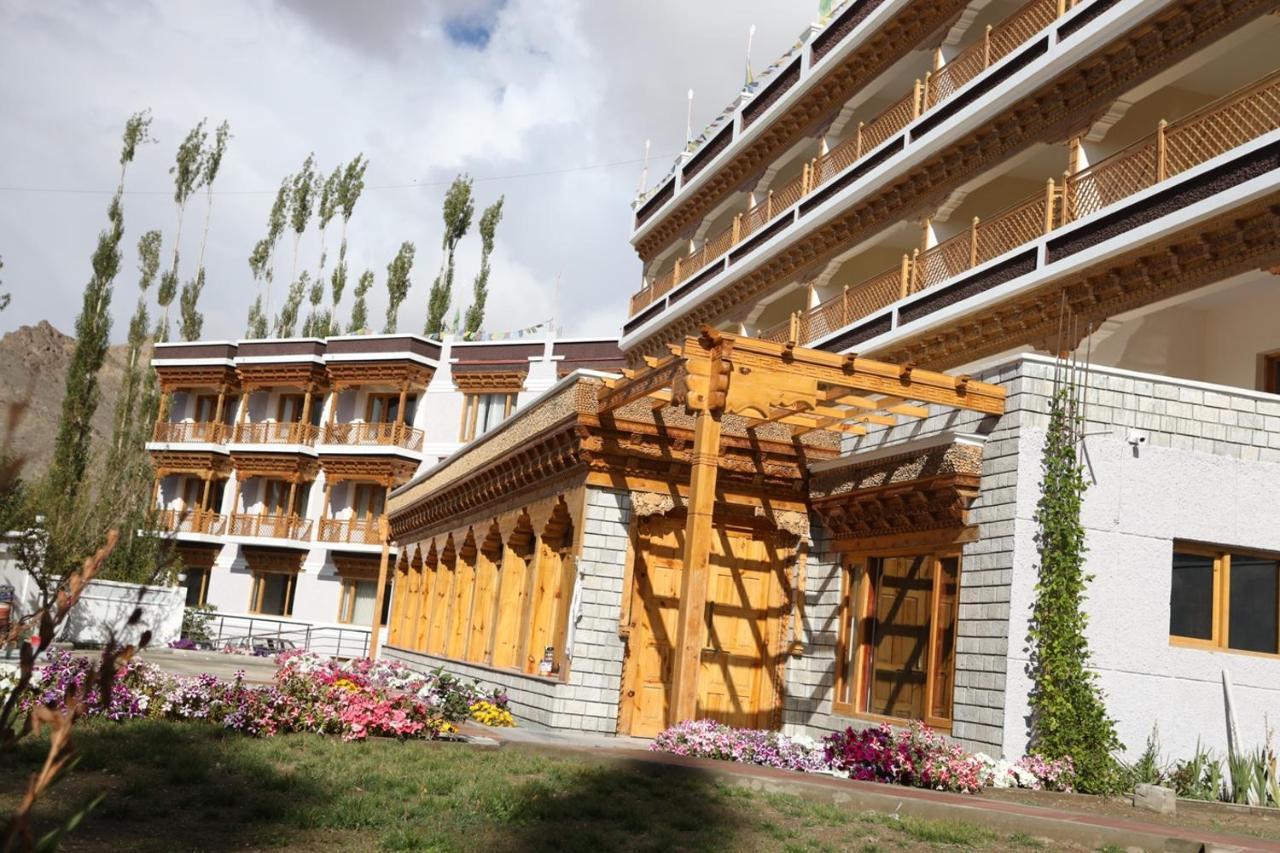 Hotel The Grand Khasdan Leh Exterior foto