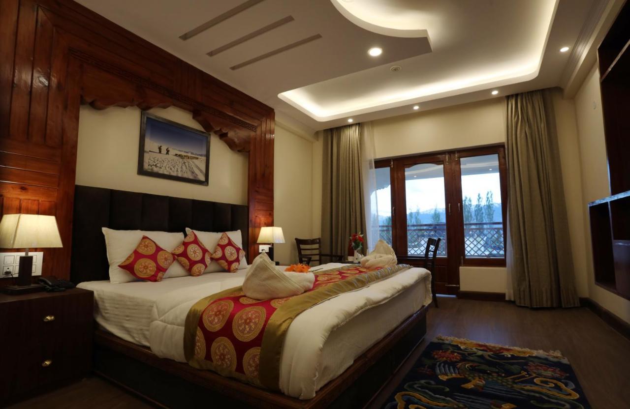 Hotel The Grand Khasdan Leh Exterior foto
